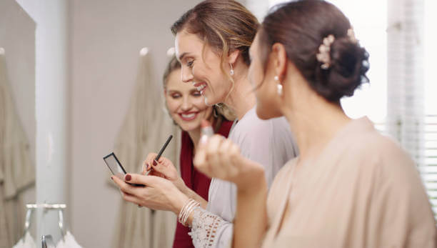 Embrace Your Short Hair and Create the Perfect Wedding Look